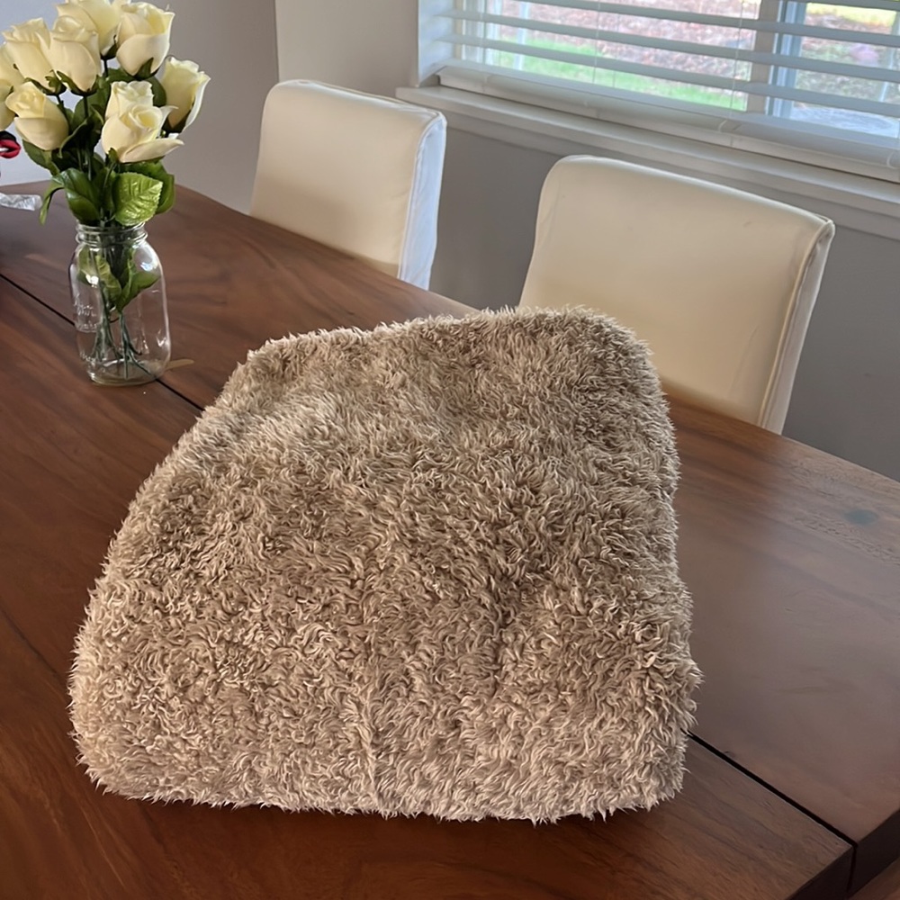 Fuzzy soft blanket
